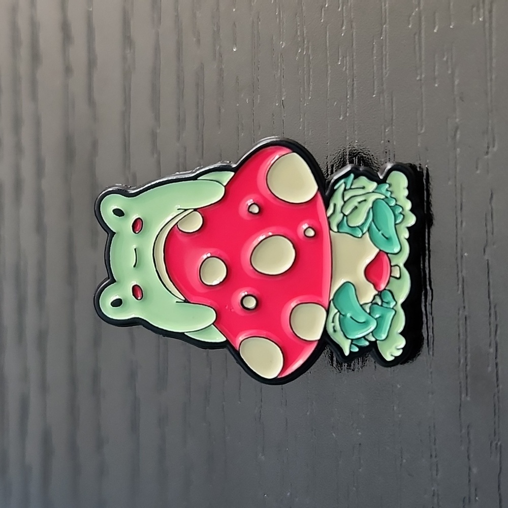 Mushroom Toadstool Frog Pin